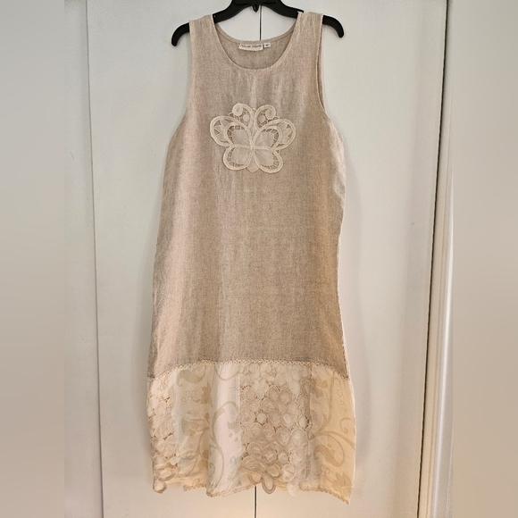 Nicole Marie Elegant Beige Maxi Dress with Lace Details Sleeveeles Size M - Picture 1 of 7